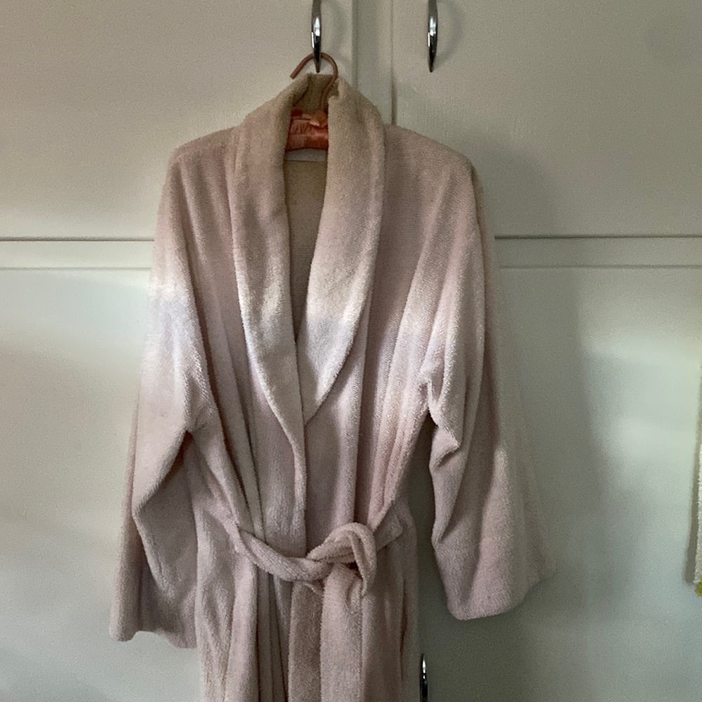 Womens m/l bathrobe light pale pink